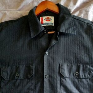 DICKIES SHORT SLEEVE BUTTON DOWN SHIRT